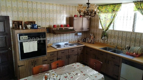 Imagen 3 de 14 de En Venta Casa En Macaracuay Mls#21-19689 R A H