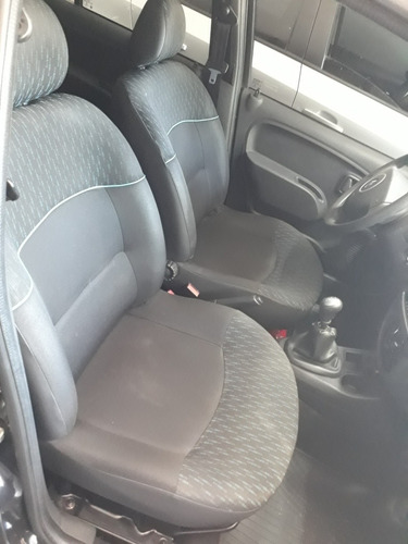 Imagen 7 de 11 de Renault Clio 2016 1.2 Mio Confort Pack