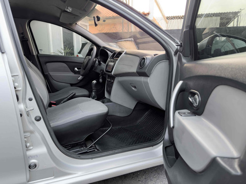 Renault Logan 1.6 EXPRESSION 8V FLEX 4P MANUAL