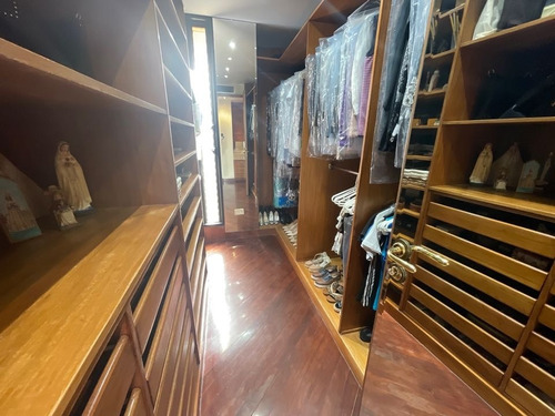 Imagen 10 de 17 de Vendo Apto 400m2 3h+s/5b/5p Colinas De Valle Arriba 5338