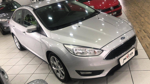 Ford Focus 2.0 Se Plus Fastback 16v Flex 4p Powershift