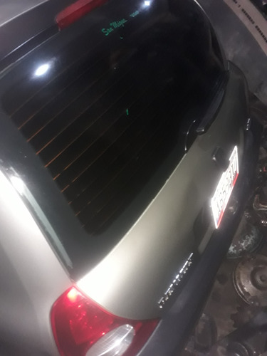 Compuerta Trasera Renault Clio 