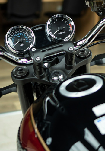 Kawasaki Z900rs (no Bmw Nine T , No Triumph Scrambler)