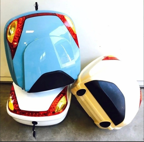 Imagen 8 de 15 de Beta Tempo Deluxe 150 Con Accesorios Motovega