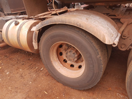 Volkswagen 25-370 + Conj. Guerra 2013