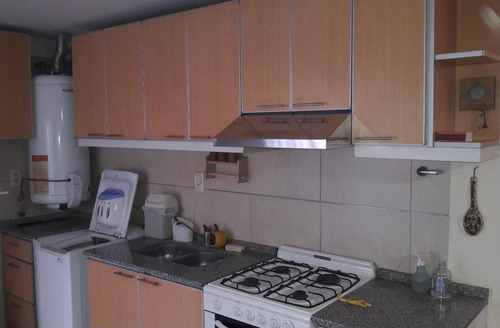 Imagen 7 de 14 de Depto 2 Dormitorios 2 Baños Cocina Living Cochera Y 2 Patios