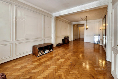 Venta Departamento Semipiso 5 Amb. Con Baulera En Recoleta