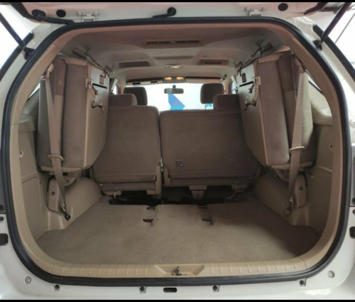 Toyota Fortuner 2.7