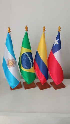 8 Banderas Argentina(3) Chile(2) Colombia(1) Brasil(2)