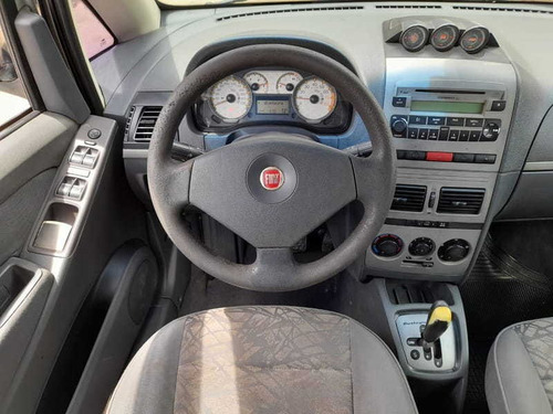 Imagem 7 de 12 de Fiat Fiat Idea Adventure Dual 2010