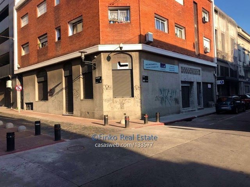 Local Comercial En Ciudad Vieja