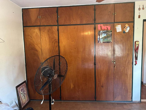 Enorme Casa De 4 Dor. Y Pileta En San Salvador