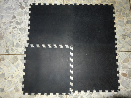 Piso/tapetes Caucho Gimnasio Pesado 50cm X 50cm X 7mm 14paq