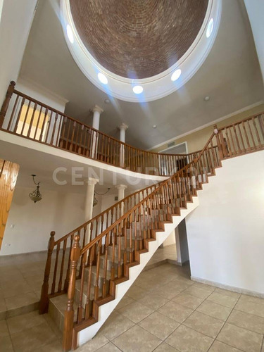 Casa En Venta En Fracc. Misiones Ii, Chihuahua, Chih.