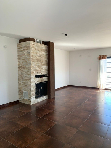 Imagen 4 de 30 de Casa De Categoria En Costa Chica Lote 230 M2