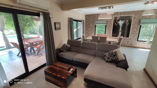 Imagen 10 de 30 de Hermosa Casa En Alquiler Nordelta