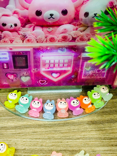 Mini Figuras Labubu Flourecentes Para Decoración 50 Piezas