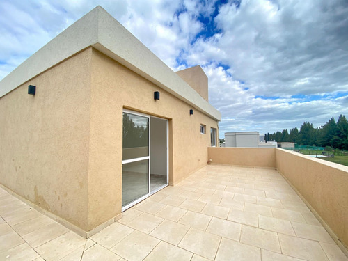 Casa En Venta Lagos De San Eliseo - Presidente Peron