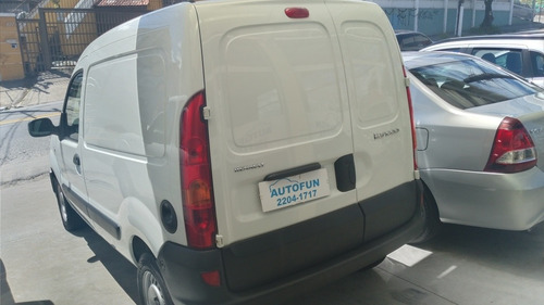 Imagem 5 de 8 de Renault Kangoo Express 2017 1.6 16v Porta Lateral Hi-flex 5p