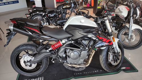 Imagen 17 de 20 de Benelli Tnt 600i