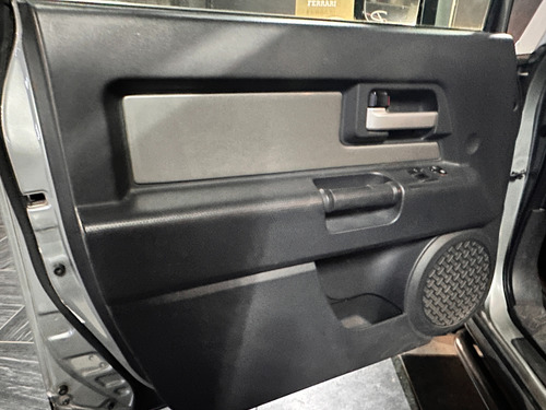 Toyota Fj Cruiser 3p Premium Aa Ee Ra Abs 4x4 At