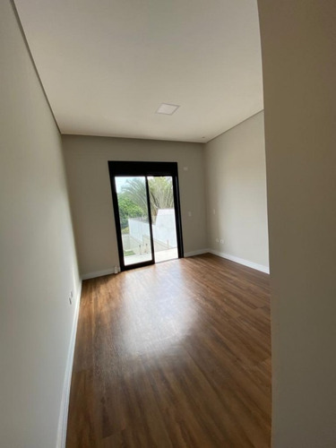Imagem 7 de 25 de Sobrado A Venda Na Vila Suissa São 250m², 3 Dormitórios, 3 Vagas, Piscina - Mogi Das Cruzes-sp 2998