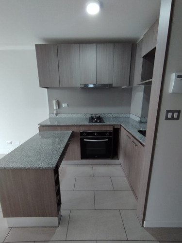 Ref:14292**      1 Dormitorio 1 Baño $270.000 Por 3 Meses $3