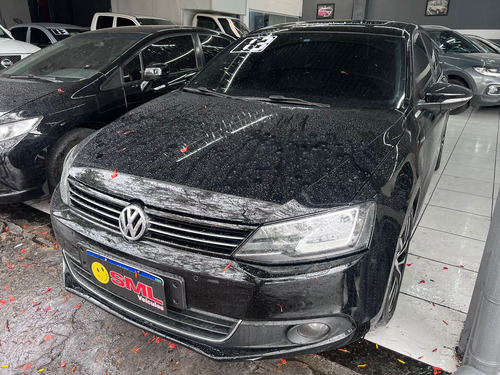 Volkswagen Jetta 2.0 Tsi Highline 4p 211 hp