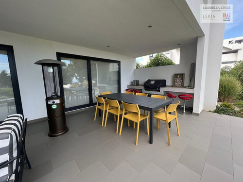 Departamento En Arriendo De 5 Dorm. En Puchuncaví