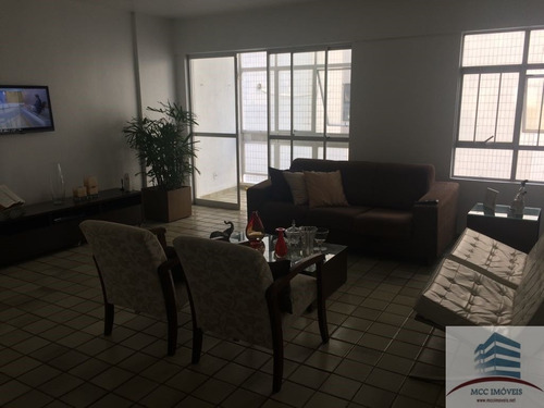 Apartamento A Venda Em Petrópolis