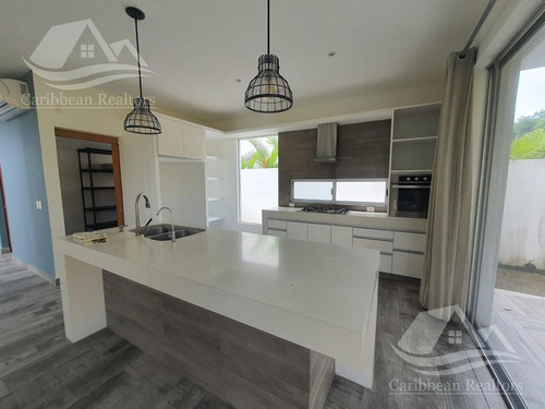 Imagen 3 de 18 de Casa En Venta En Residencial Lagos Del Sol Cancun Abt5123