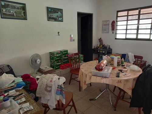 4.000 M², Casa Com 03 Dormitórios, 01 Suíte, E Churrasqueira