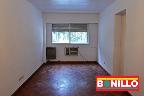 Imagen 1 de 11 de Departamento 3 Ambientes Villa Pueyrredon