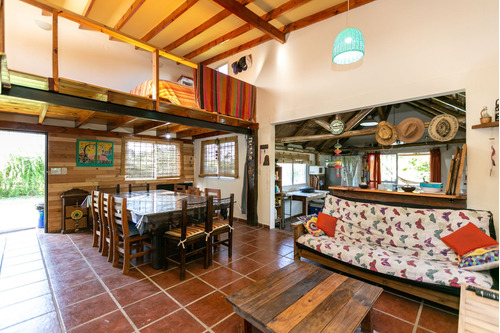 Venta/permuta Casa Quinta 4 Ambientes Con Pileta