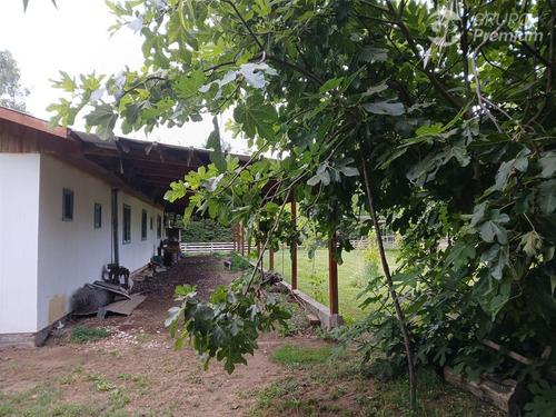 Parcela De 5000m2 Con Casa .