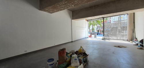 Imagen 11 de 22 de Local - Palermo