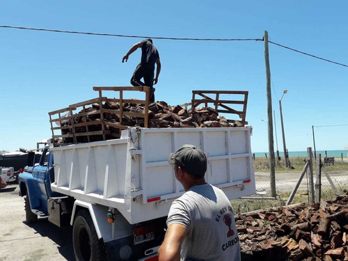 Camion Ford 700 Motor Perkins Caja 5ta Volcadora Excelente!