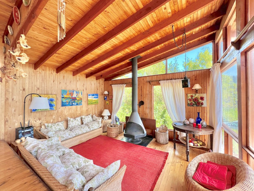 Cálida Casa En Venta En Cachagua Con Tremendo Potencial
