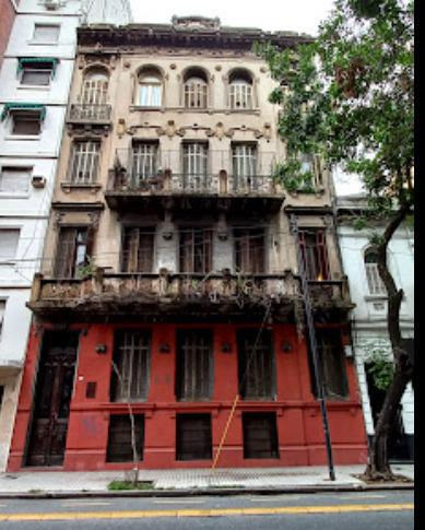 Edificio En Block A Reciclar En Constitución