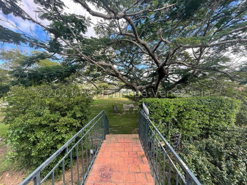 Casa En Venta En Los Campitos Caracas Jardin Vista Panoramica 4500 Metros Cuadrados