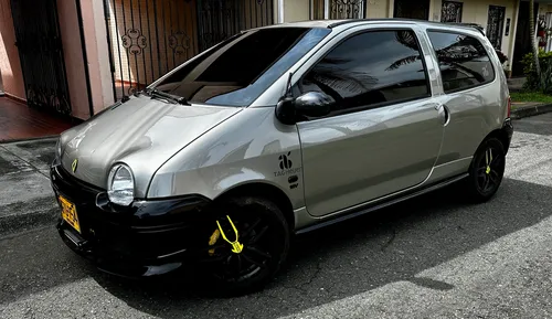 Renault Twingo 1.2 Access +