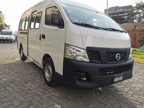 Imagen 3 de 12 de Nissan Urvan 2020 2.5 Panel Ventanas Amplia Mt