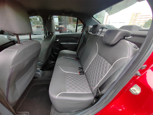 Renault Logan 1.6 Intens Mt