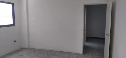 Oficina Con Excelente Ubicación Cod. 55515