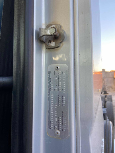 Vw 24250 Constelation Bitruck