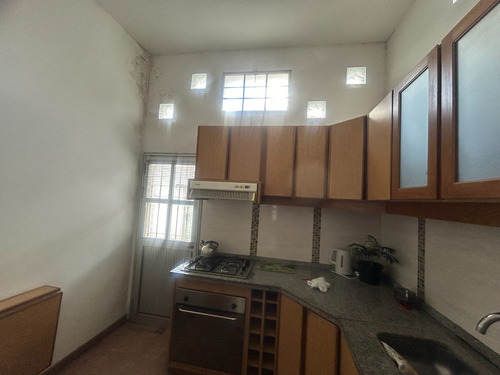 Venta De Casa En La Paz- Calle Treinta Y Tres