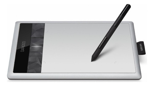 Papilla De Captura De Bambú De Wacom Y Tableta Táctil