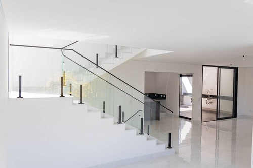 Imagem 2 de 13 de Linda Casa - New Ville - So0796