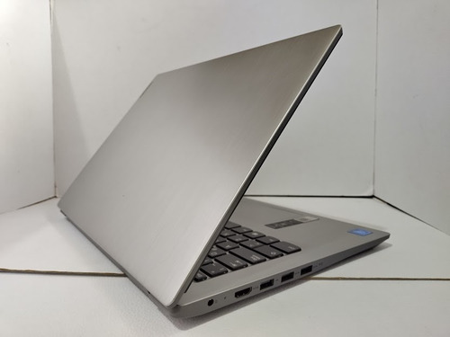 Computadora Laptop Lenovo Ideapad 3 14igl05 (Usado)