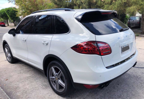 Porsche Cayenne 4.8 S 400cv (958) 2012